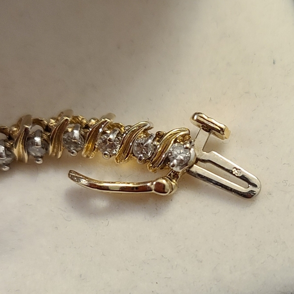 14K Diamond Tennis Bracelet from Kay's - Picture 4 of 4